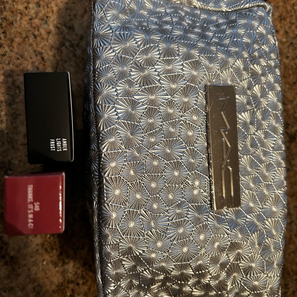 MAC Thanks it’s a Mac Lipstick Amber lights frost eyeshadow and MAC make up bag
